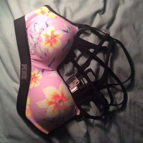 vs pink padded sports bra - Picture 1 of 1